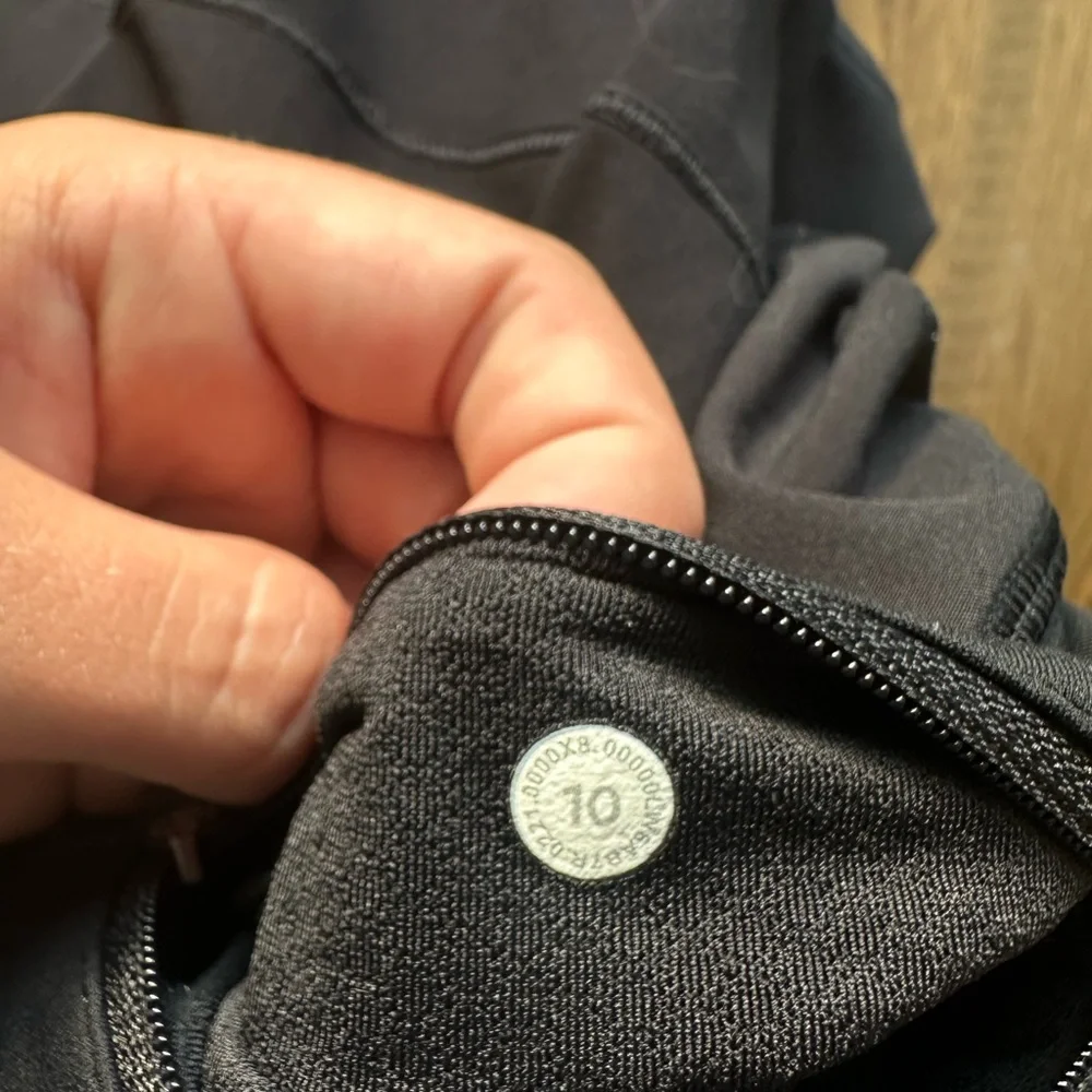 Lululemon Black Pace Rival Skirt - Picture 3 of 3